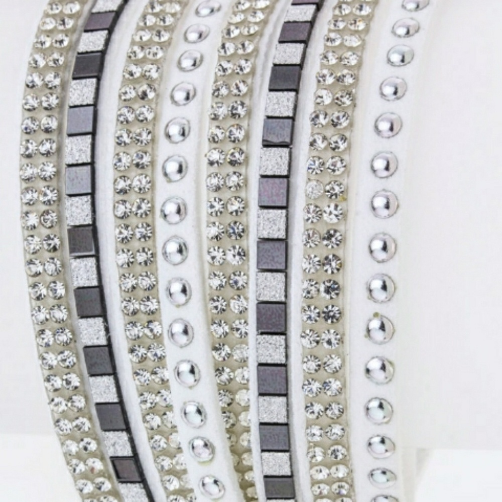 Layered cuff bracelets - Picture 3 of 5
